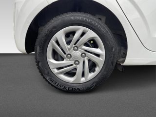 Voertuigafbeelding 10