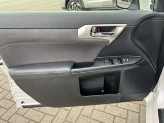 Voertuigafbeelding 8