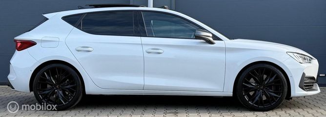 Voertuigafbeelding 3