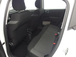 Voertuigafbeelding 25