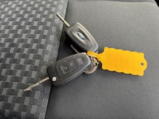 Voertuigafbeelding 26