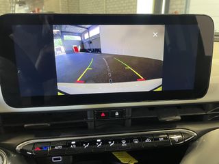 Voertuigafbeelding 9