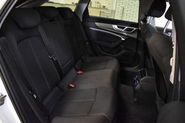 Voertuigafbeelding 24