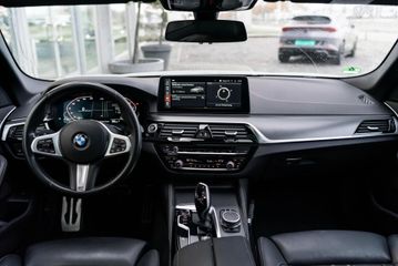 Voertuigafbeelding 12