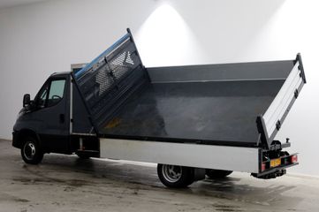 Voertuigafbeelding 6