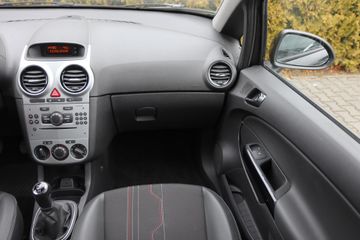 Voertuigafbeelding 13