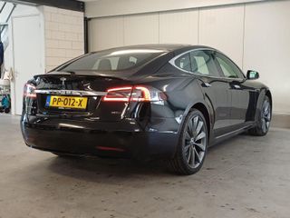 Voertuigafbeelding 11