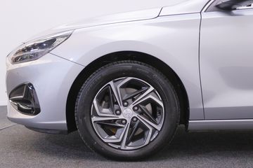 Voertuigafbeelding 7