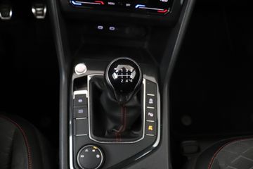 Voertuigafbeelding 34