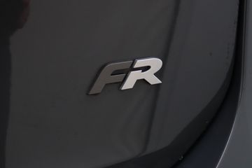 Voertuigafbeelding 8