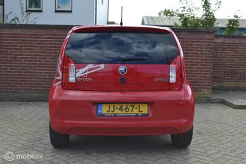 Voertuigafbeelding 4