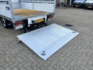 Voertuigafbeelding 18