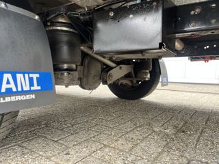 Voertuigafbeelding 38