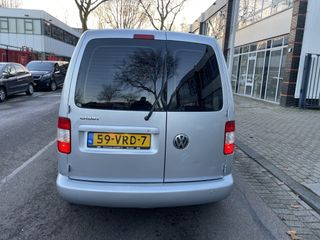 Voertuigafbeelding 6