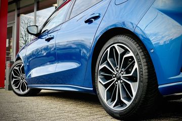 Voertuigafbeelding 9