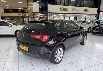 Voertuigafbeelding 12