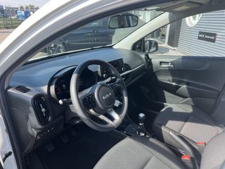 Voertuigafbeelding 12