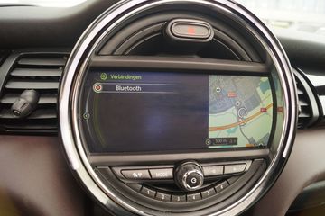 Voertuigafbeelding 14