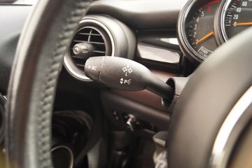 Voertuigafbeelding 22