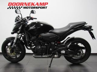 Voertuigafbeelding 3