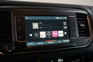 Voertuigafbeelding 17