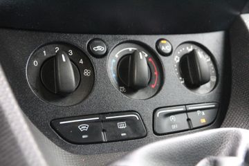 Voertuigafbeelding 11