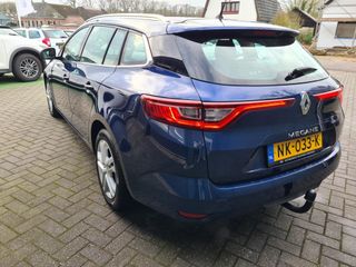 Voertuigafbeelding 2