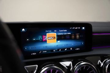 Voertuigafbeelding 24