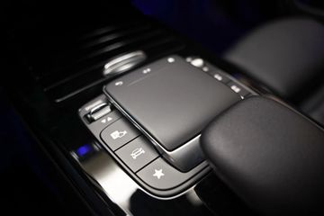 Voertuigafbeelding 28