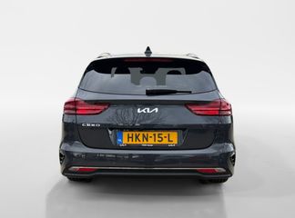 Voertuigafbeelding 12