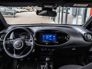 Voertuigafbeelding 13