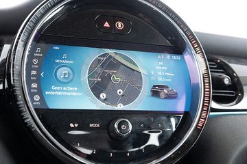 Voertuigafbeelding 8