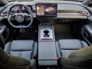 Voertuigafbeelding 2