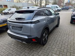 Voertuigafbeelding 3