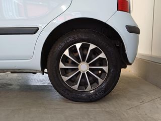 Voertuigafbeelding 11