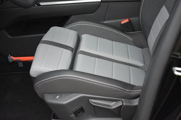 Voertuigafbeelding 8