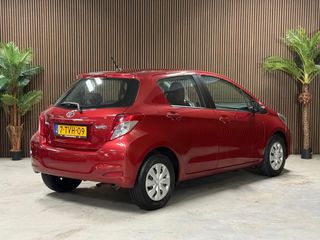 Voertuigafbeelding 3