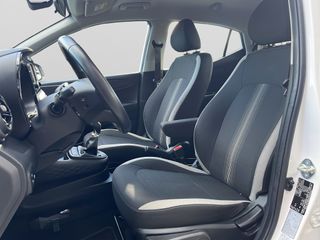 Voertuigafbeelding 12