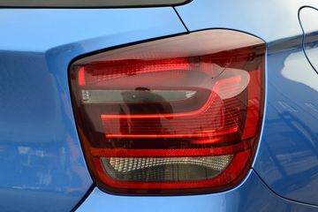 Voertuigafbeelding 21