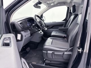 Voertuigafbeelding 15