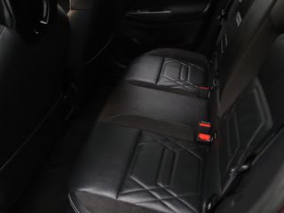 Voertuigafbeelding 26