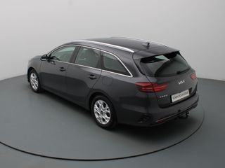 Voertuigafbeelding 12