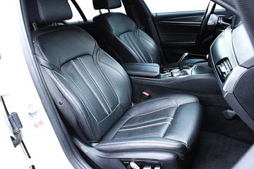 Voertuigafbeelding 30