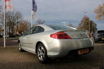 Voertuigafbeelding 2