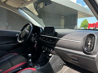 Voertuigafbeelding 11