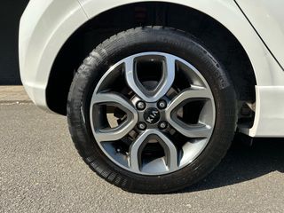 Voertuigafbeelding 9