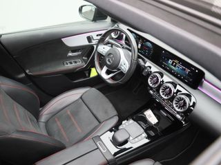 Voertuigafbeelding 38