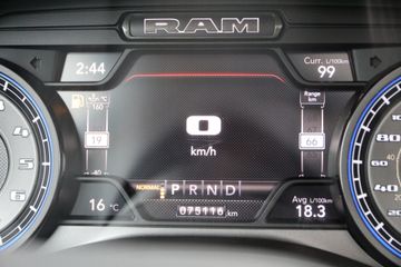 Voertuigafbeelding 6