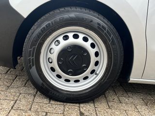 Voertuigafbeelding 18