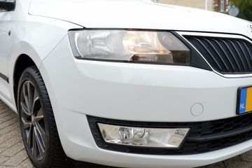 Voertuigafbeelding 6